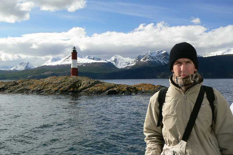 25 Faro nel canale Beagle